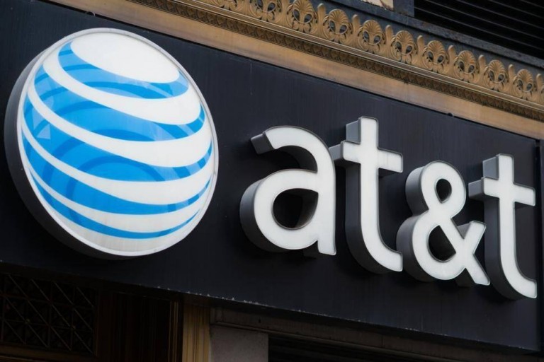 AT&T Buys DirecTV for $48.5 Billion